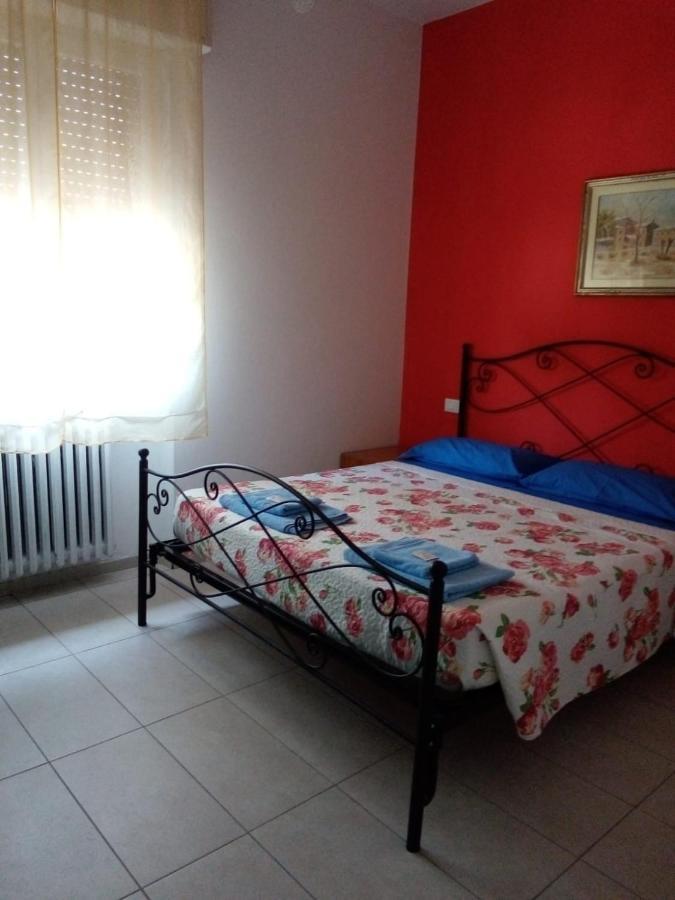 Kola Age Hotell Peschiera del Garda Eksteriør bilde